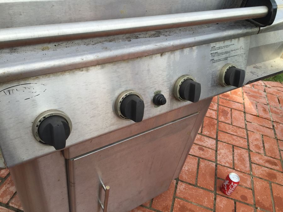 Vermont Castings Outdoor Gas Grill