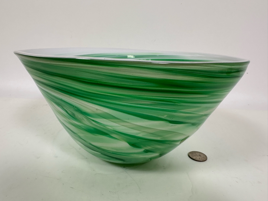 Signed Patricia Yockey Art Glass Bowl W X H