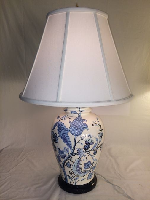 Table Lamp [Photo 1]