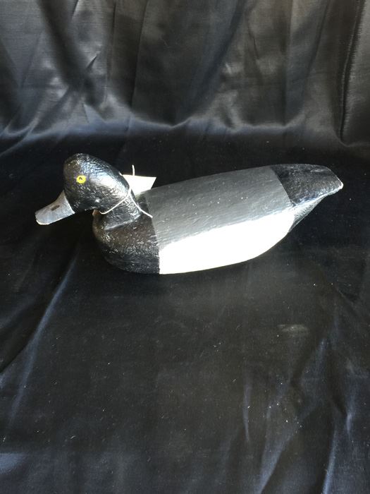 Wood Carved Duck [Photo 1]