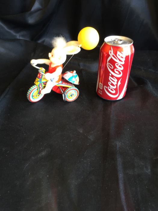 Working Wind Up Tin Toy Rabbit On Tricycle Made In Japan [Photo 1]