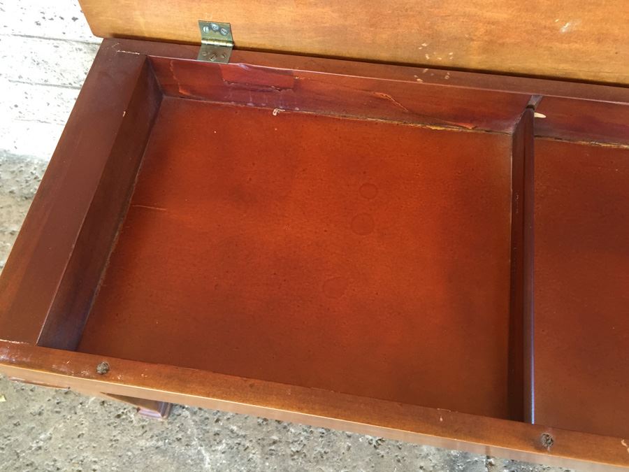 Vintage Wooden Piano Bench [Photo 8]