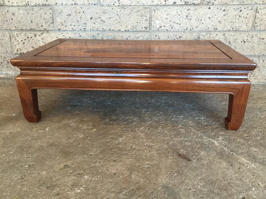 Small Rosewood Asian Table [Photo 4]