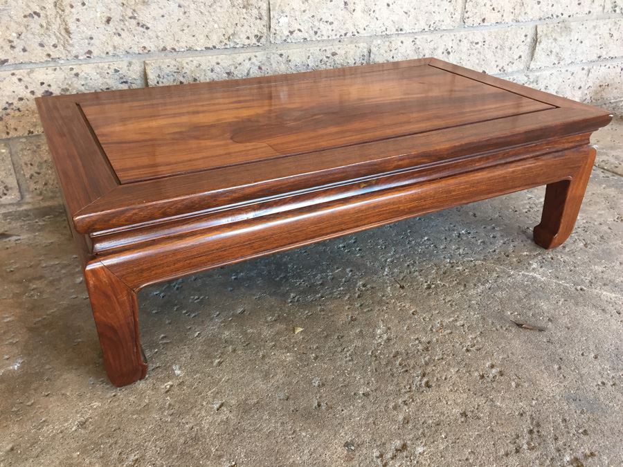 Small Rosewood Asian Table [Photo 9]