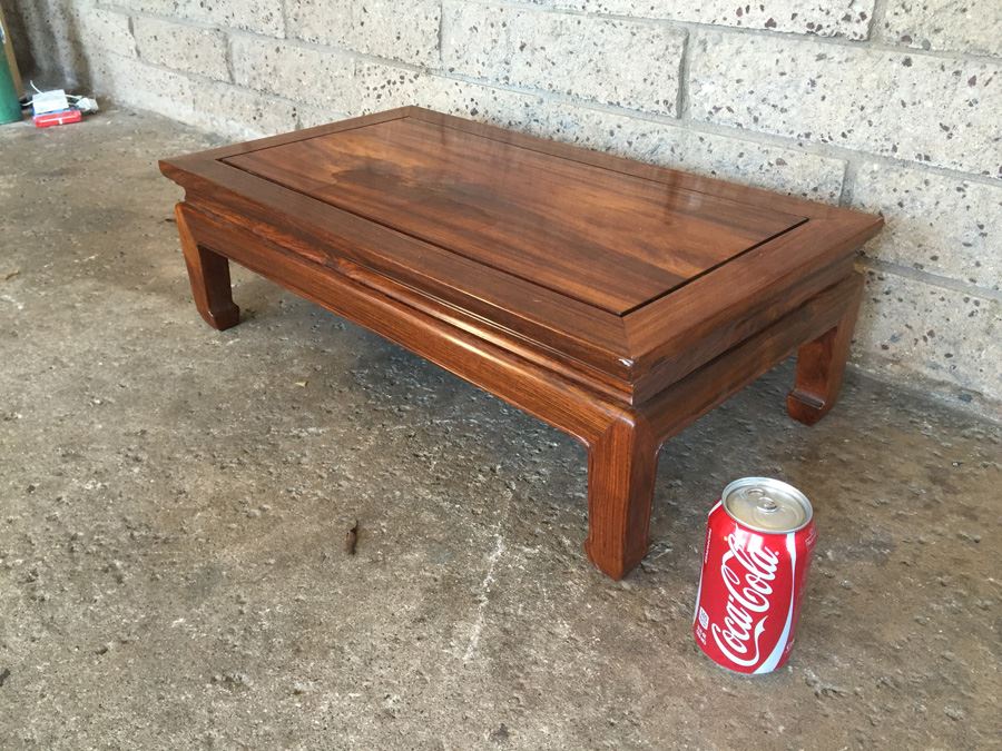 Small Rosewood Asian Table [Photo 6]