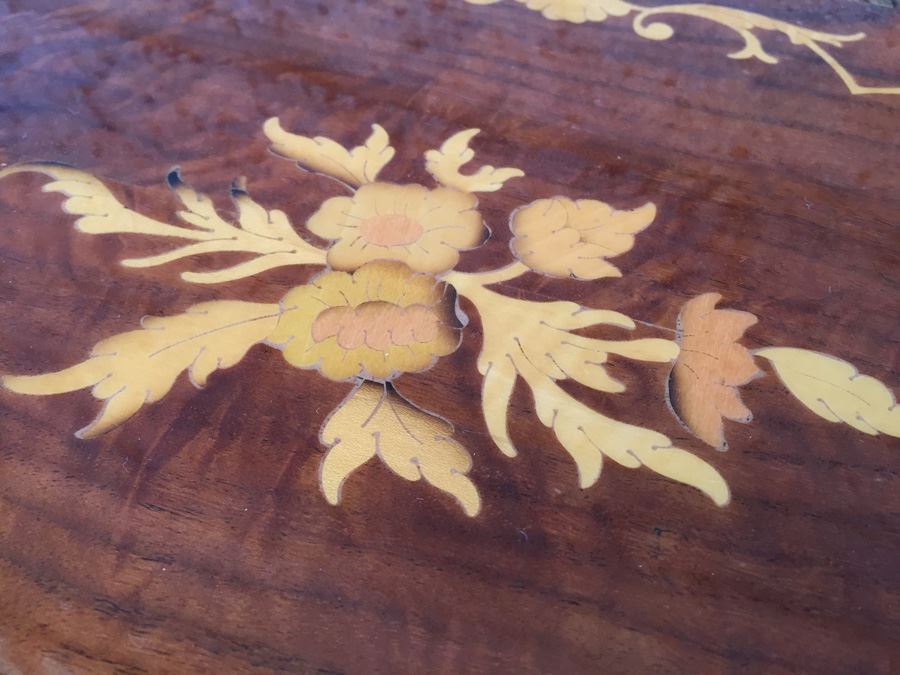 Italian Music Box Table With Beautiful Inlay Work [Photo 3]