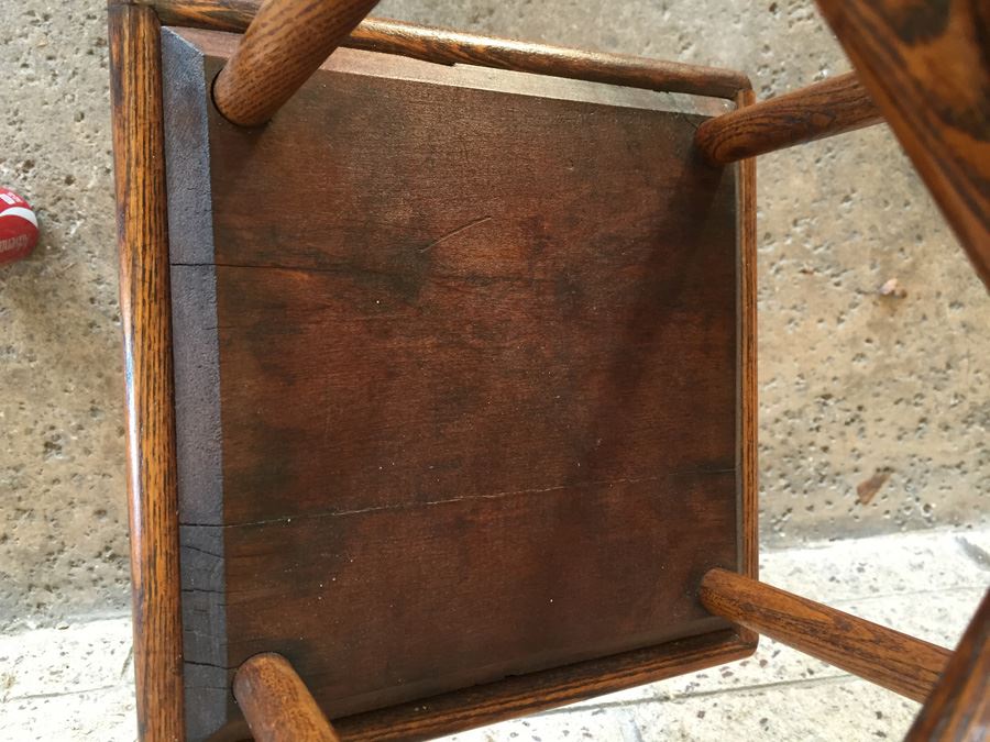 Uniquely Designed Oak Side Table [Photo 14]