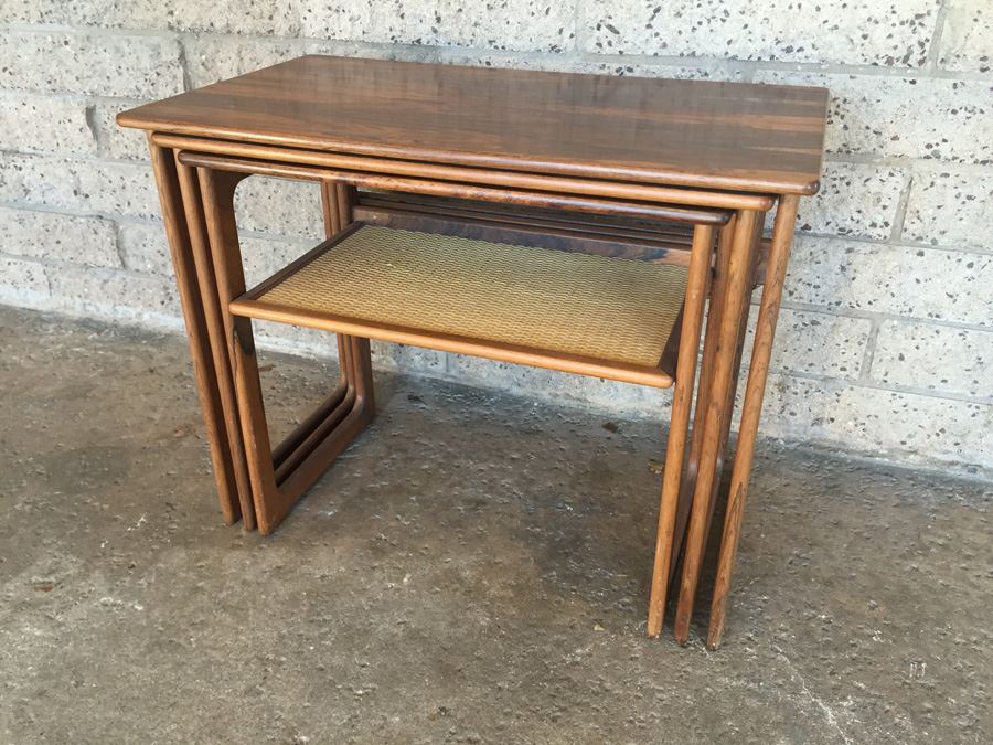 Mid-Century Stacking Tables [Photo 2]