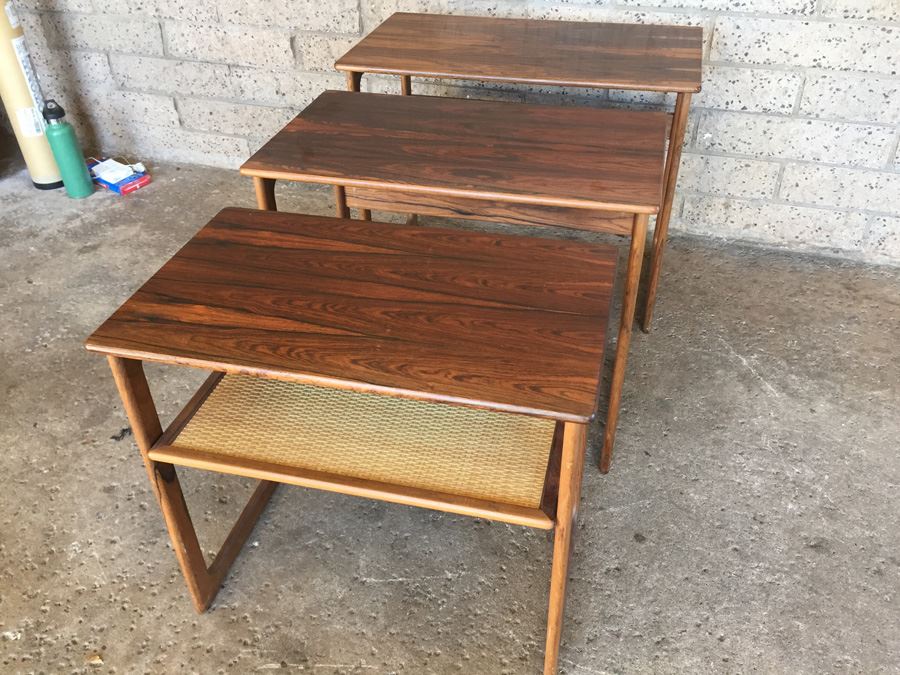Mid-Century Stacking Tables [Photo 12]