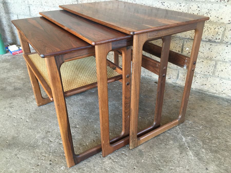 Mid-Century Stacking Tables [Photo 3]