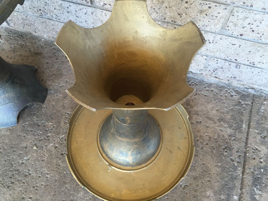 Pair Of Metal Side Tables [Photo 9]