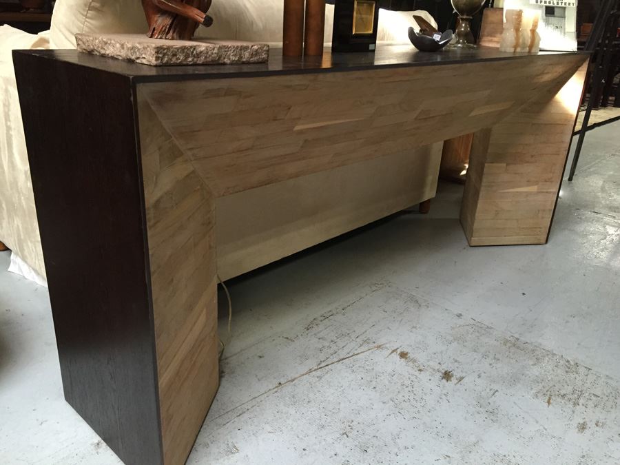 Modern Design Console Table [Photo 2]