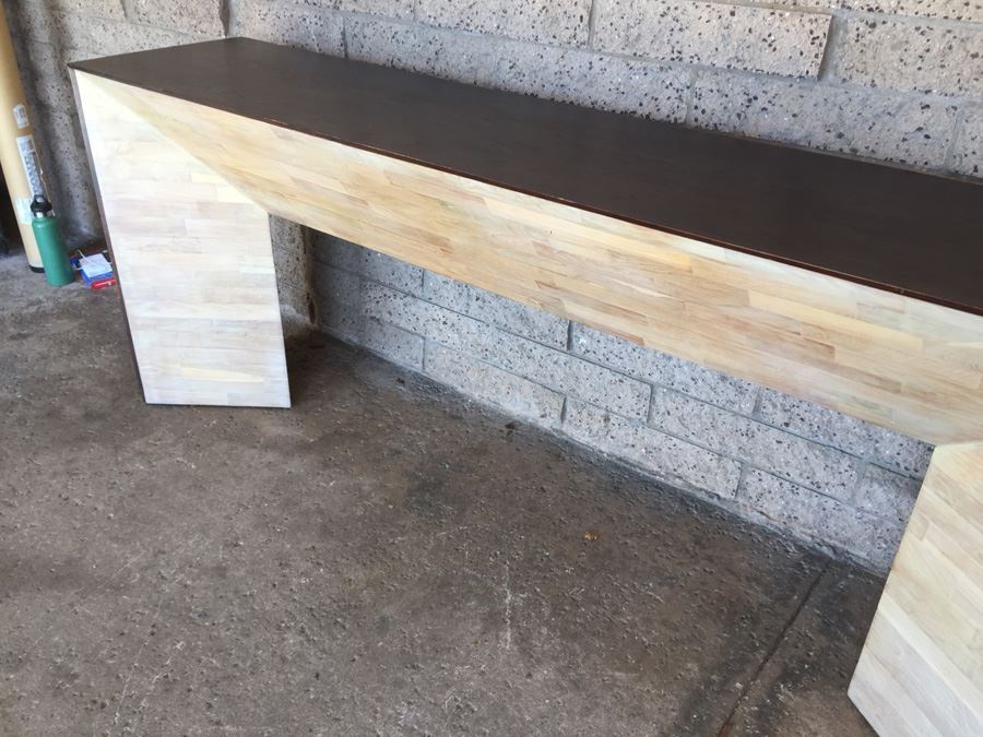 Modern Design Console Table [Photo 8]