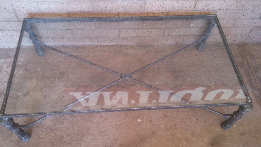 Metal Coffee Table With Beveled Glass Top [Photo 3]