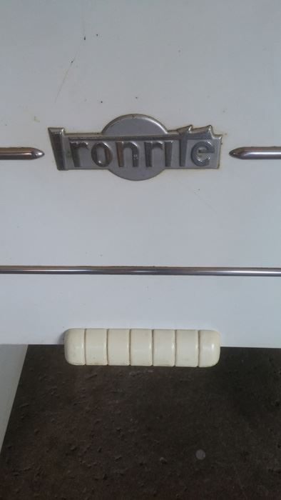 Ironrite Model 85 Ironer [Photo 6]