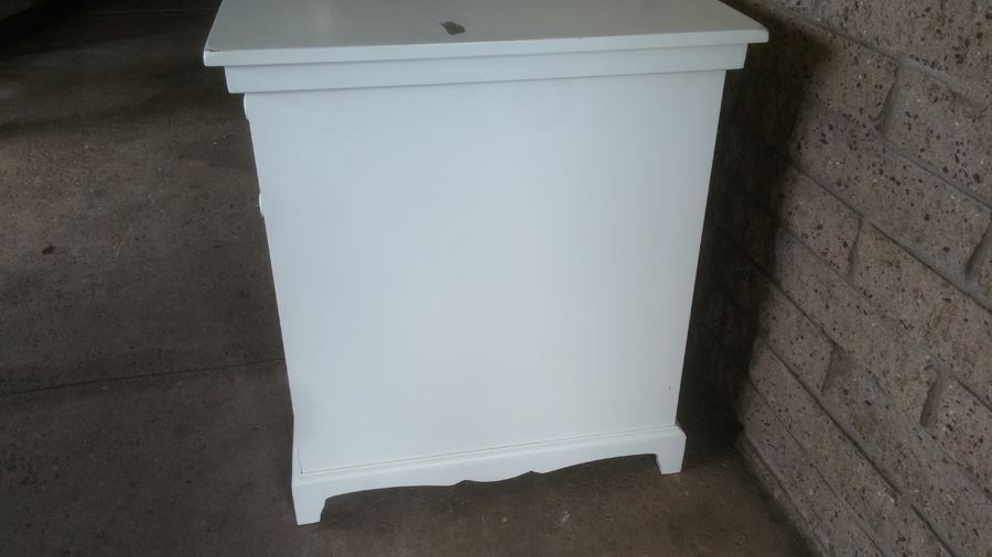 Pottery Barn White Desk [Photo 7]