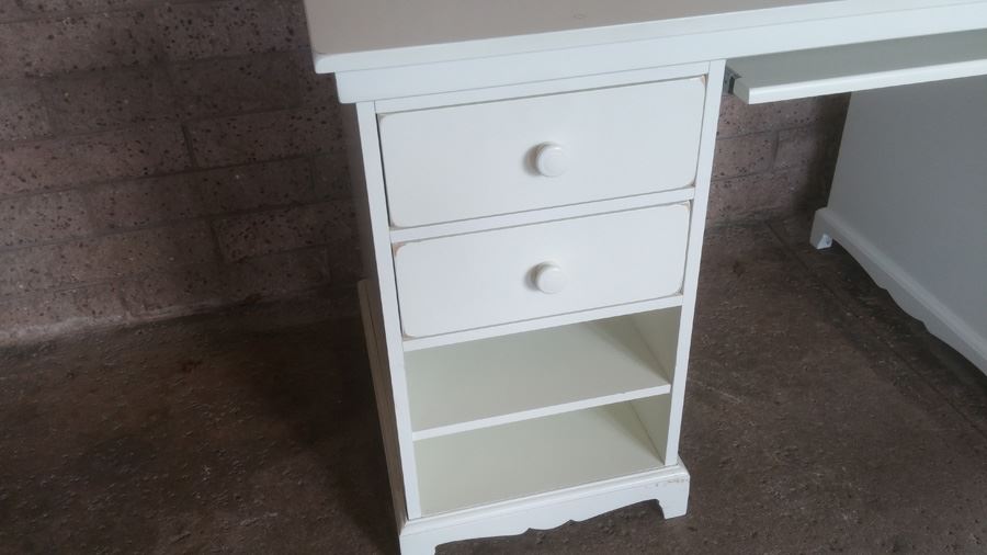 Pottery Barn White Desk [Photo 4]