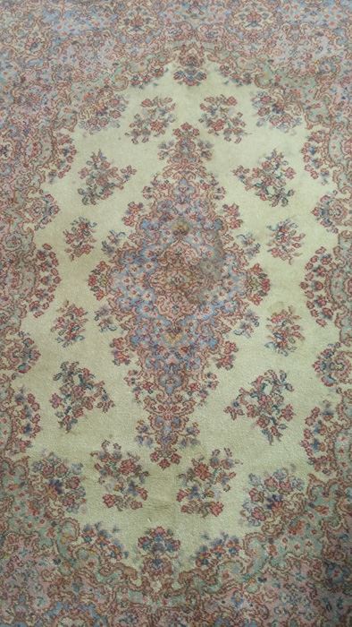 Karastan Wool Loomed Rug - 4' x 6' [Photo 2]