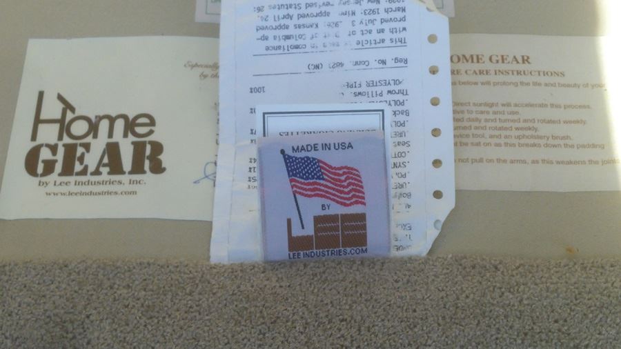 Beige Sofa In Excellent Condition [Photo 7]