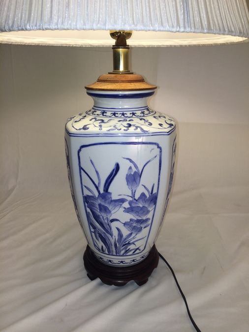 Table Lamp [Photo 4]