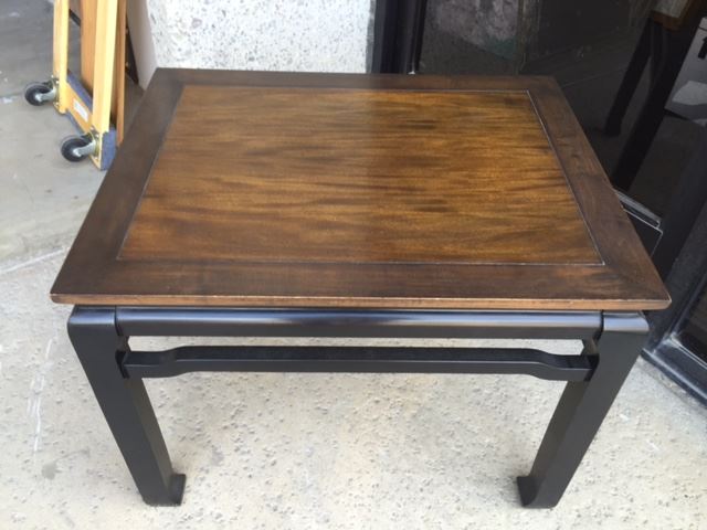 Asian Side Table [Photo 1]