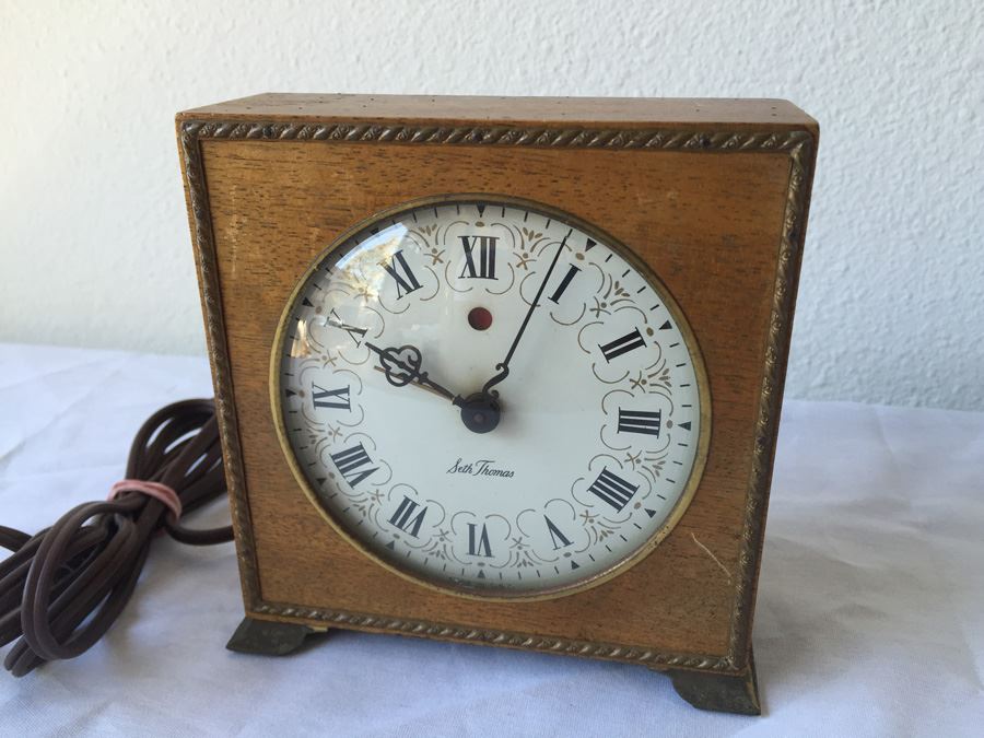 Seth Thomas Electric Poise Clock [Photo 3]