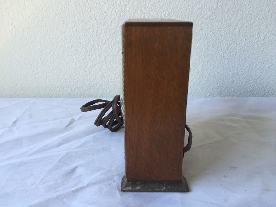 Seth Thomas Electric Poise Clock [Photo 4]