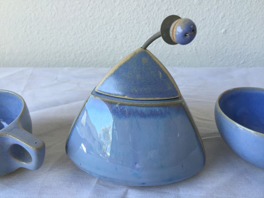 Unusual Signed Tea Set [Photo 3]