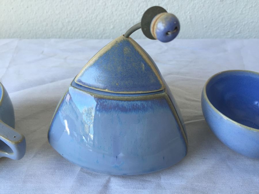 Unusual Signed Tea Set [Photo 6]