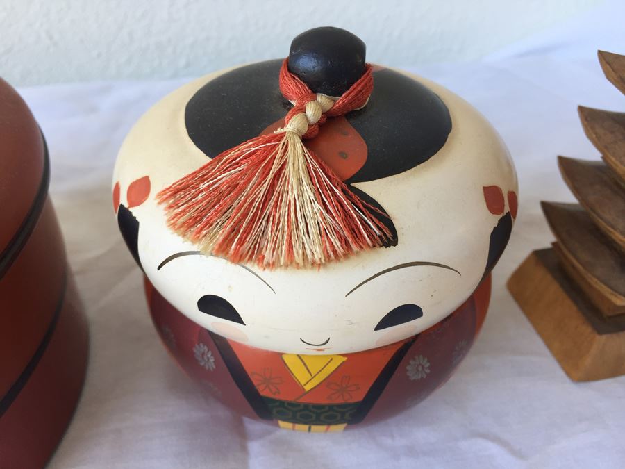 4-Piece Asian Lot [Photo 4]