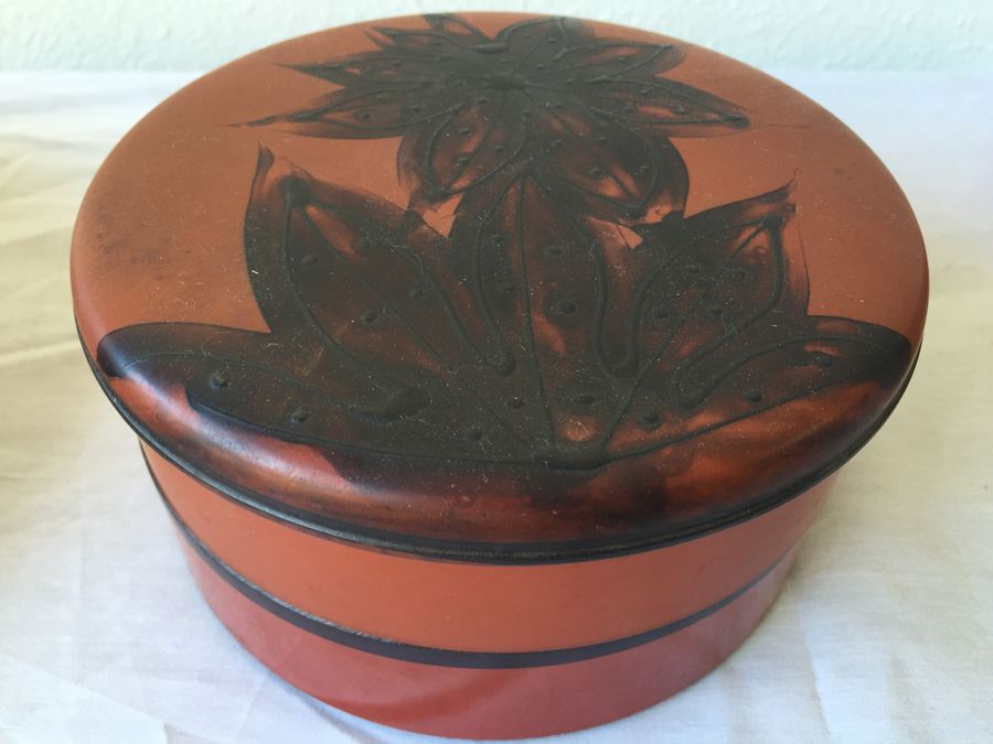 4-Piece Asian Lot [Photo 10]