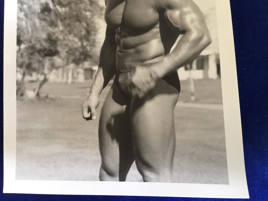 Early Arnold Schwarzenegger Period B&W Bodybuilding Photo Pre Conan the Barbarian [Photo 6]