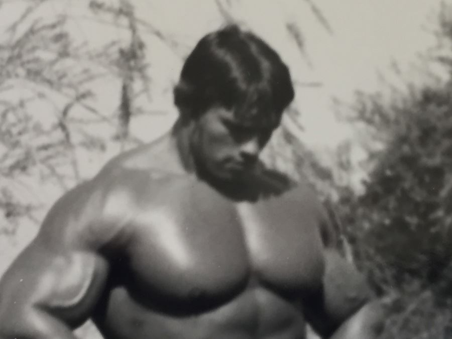 Early Arnold Schwarzenegger Period B&W Bodybuilding Photo Pre Conan the Barbarian [Photo 6]
