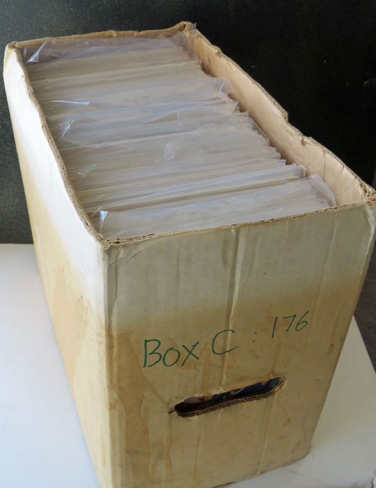 Short Box Of Assorted Comics, Box C 176 Singles [Photo 1]