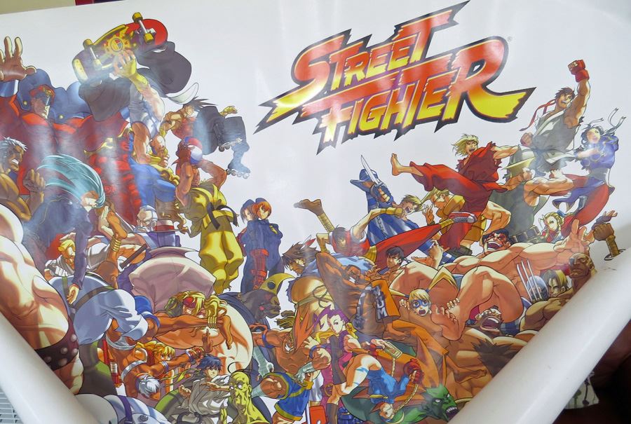 Large Lot Of Movies/Comic Posters [Photo 7]