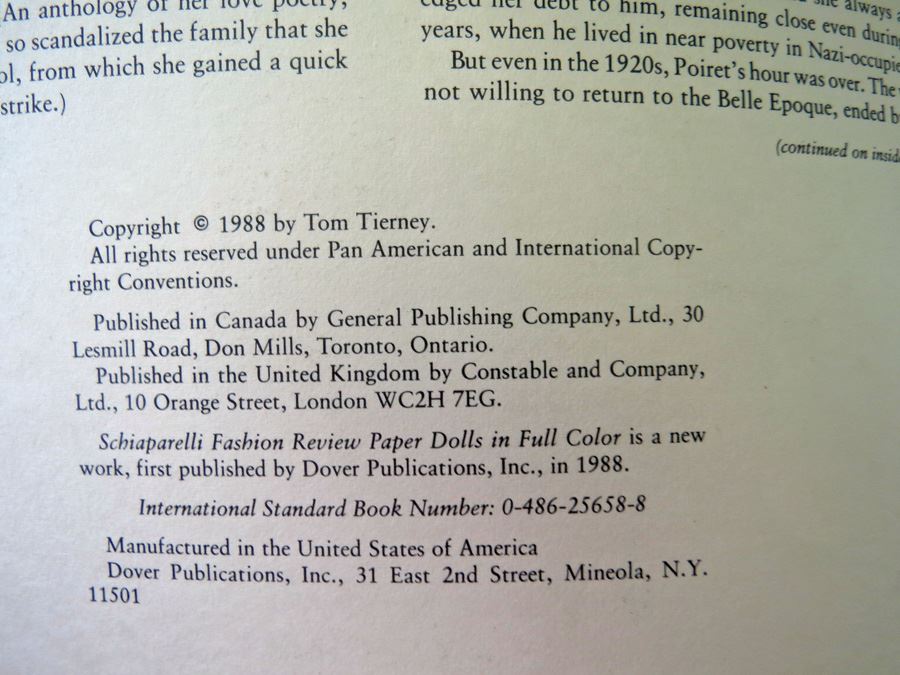 Schiaparelli Fashion Review Paper Dolls Book - 1988 [Photo 2]