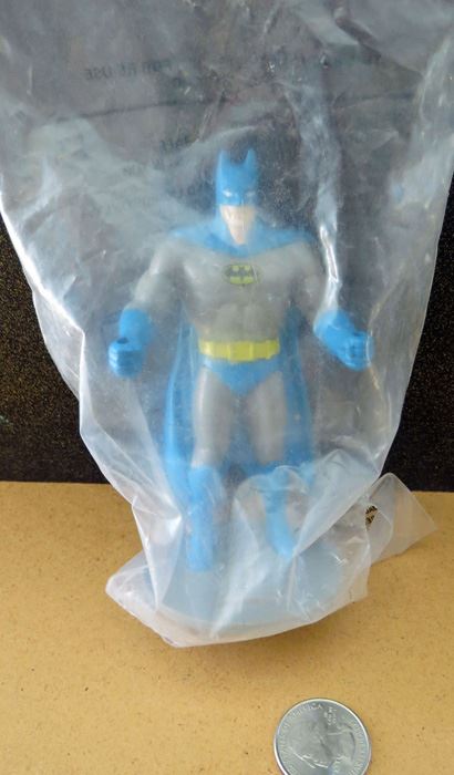 1988 Batman Cup Holder Toy [Photo 1]