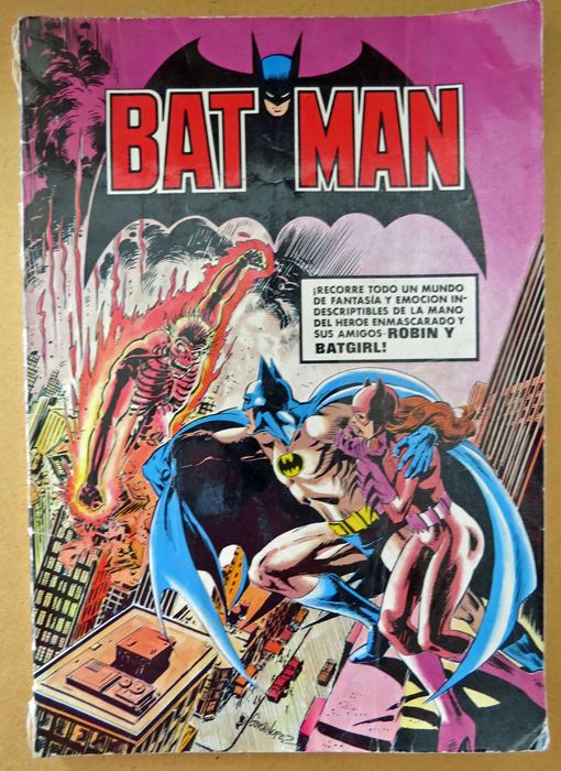 Spanish 1974 Batman Oversize Comic (With A Lot Of Publishing Mistakes) [Photo 1]