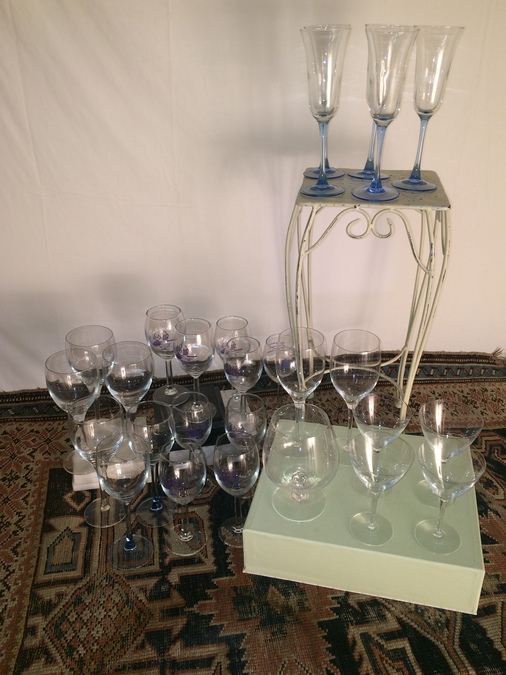 Stemware Lot [Photo 1]