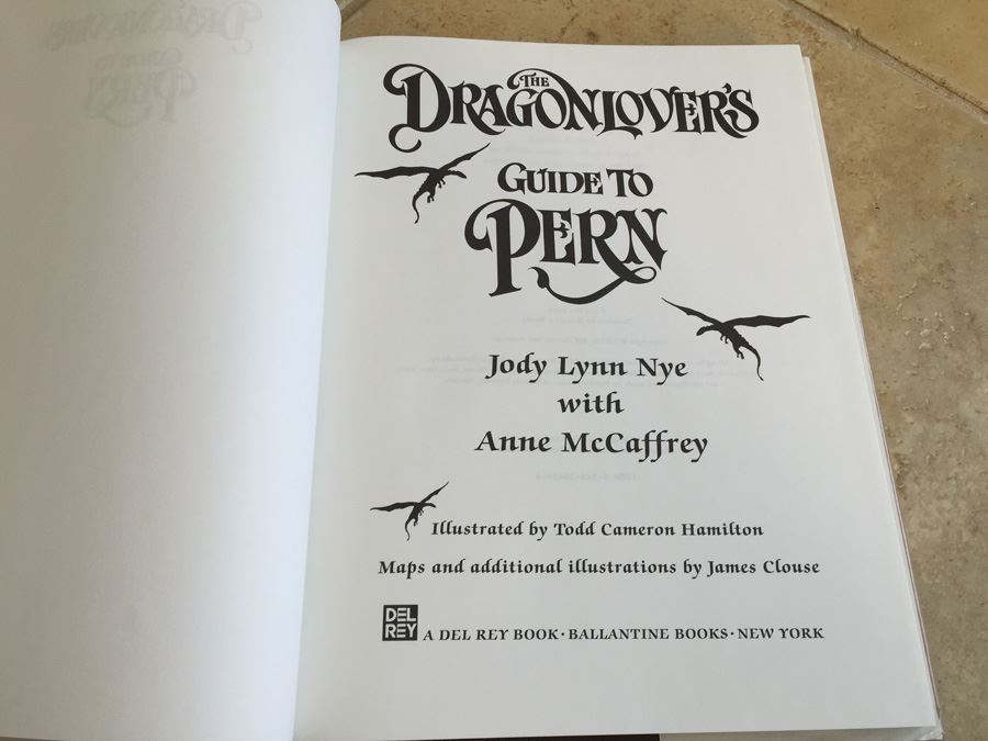 The Dragonlover's Guide to Pern First Edition By Jody Lynn Nye And Anne McCaffrey [Photo 3]