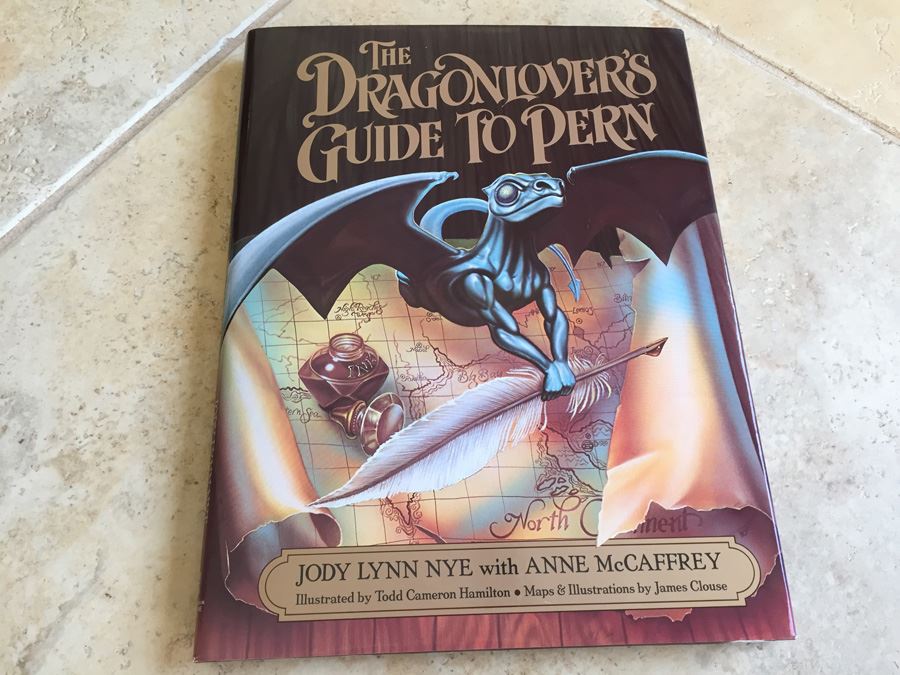 The Dragonlover's Guide to Pern First Edition By Jody Lynn Nye And Anne McCaffrey [Photo 1]
