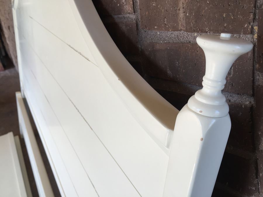 Pottery Barn King Size Bed [Photo 5]