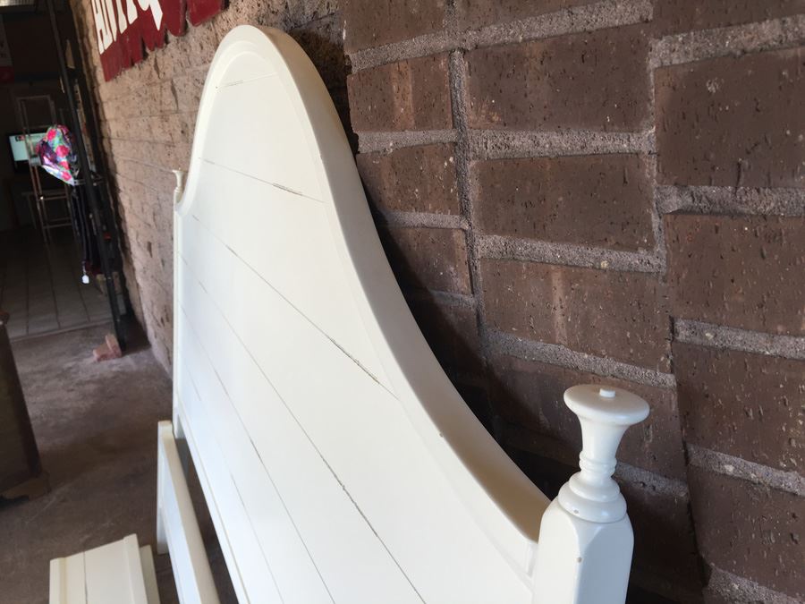 Pottery Barn King Size Bed [Photo 4]