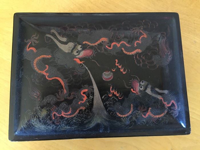 Chinese Diong Hing Foo Chow Black Lacquer Box With Dragons / Serpents [Photo 6]
