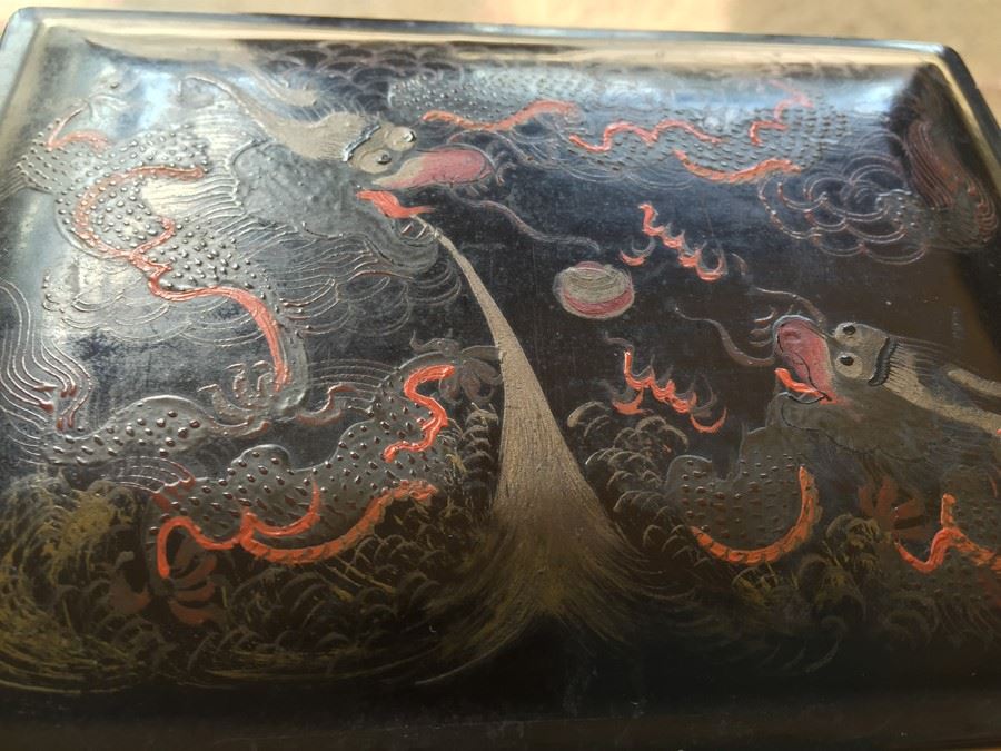 Chinese Diong Hing Foo Chow Black Lacquer Box With Dragons / Serpents [Photo 21]