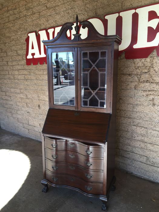Solid Mahogany Serpentine Front Secretary [Photo 5]