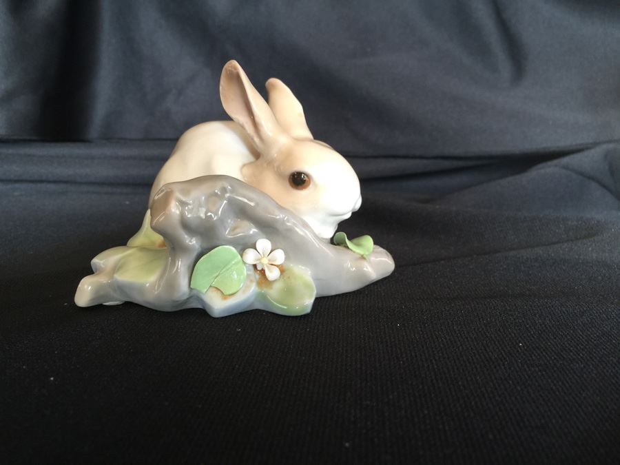 LLADRO FIGURINE RABBIT [Photo 1]