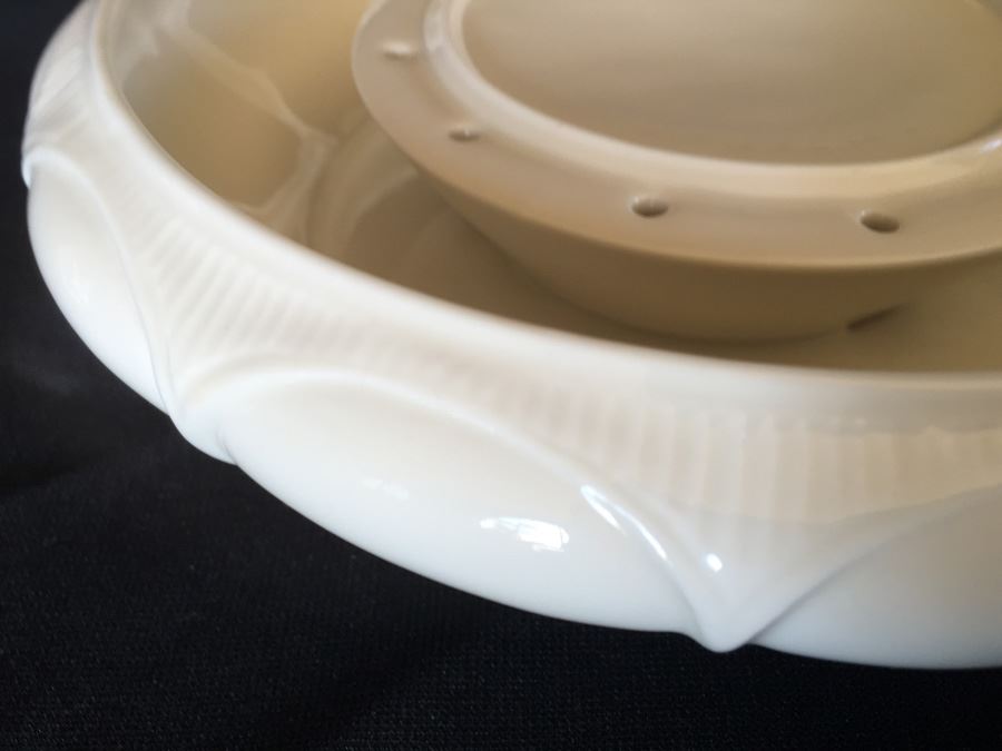 PORCELAIN HUTSCHENREUTHER KUNSTABTEILING SELB FLOWER FROG VESSEL [Photo 3]