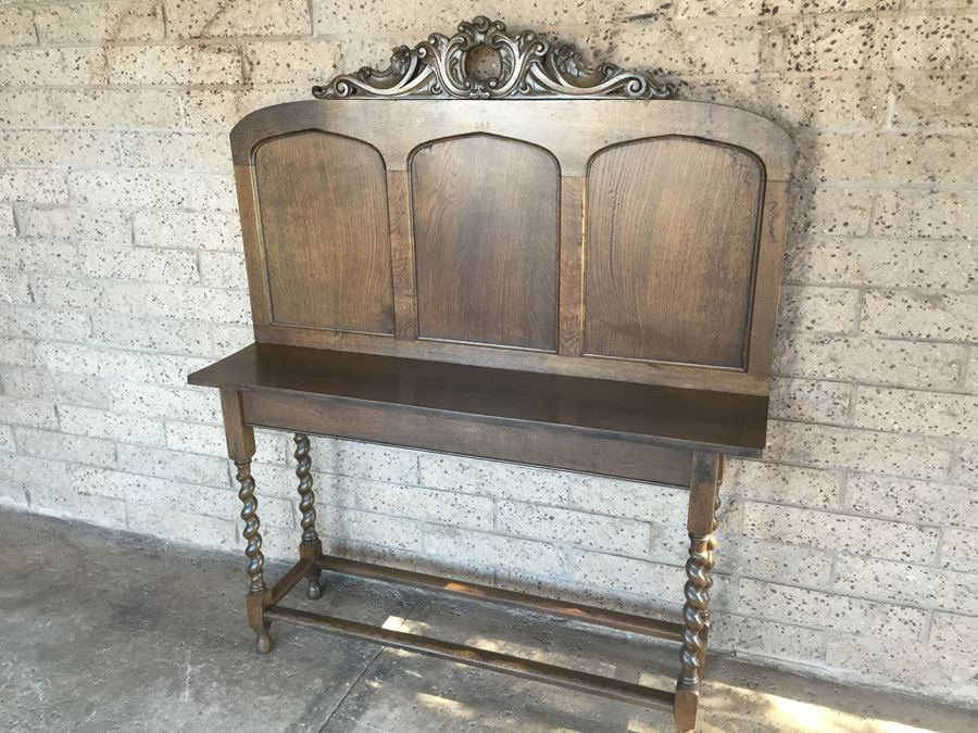 Antique Buffet With Turned Legs [Photo 1]