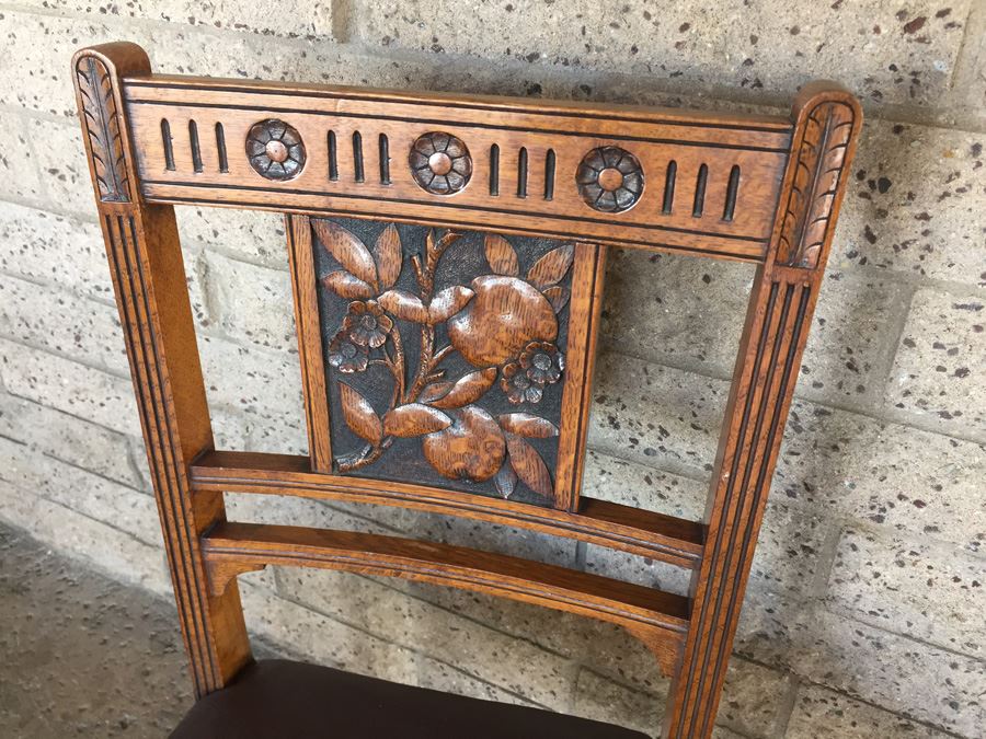 Antique Carved Wood Chair [Photo 6]